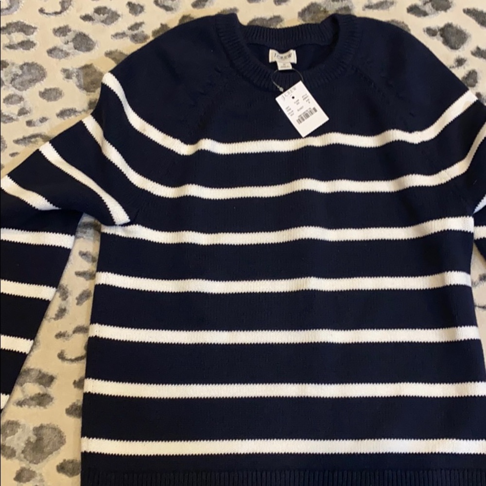 J Crew Navy sweater. NWT size small. Navy & white